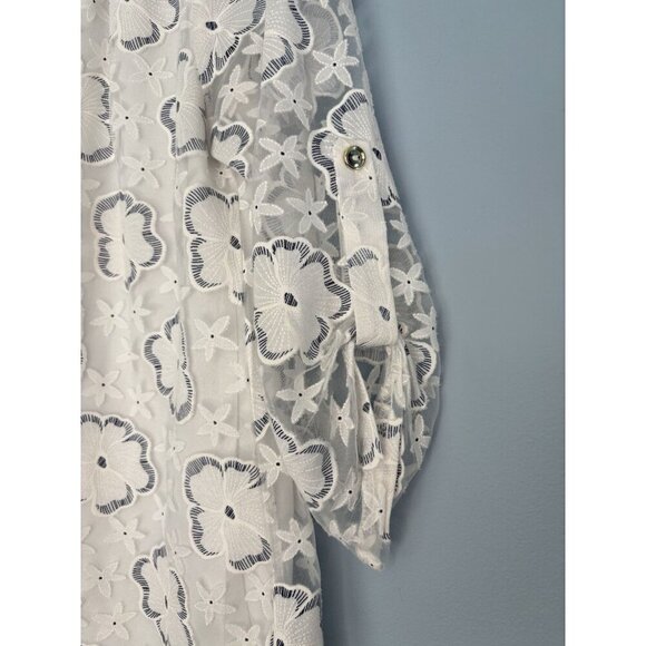 Siren Lily Floral Blouse Top Size Small Petite White Blue Cottage Flower - Picture 4 of 6